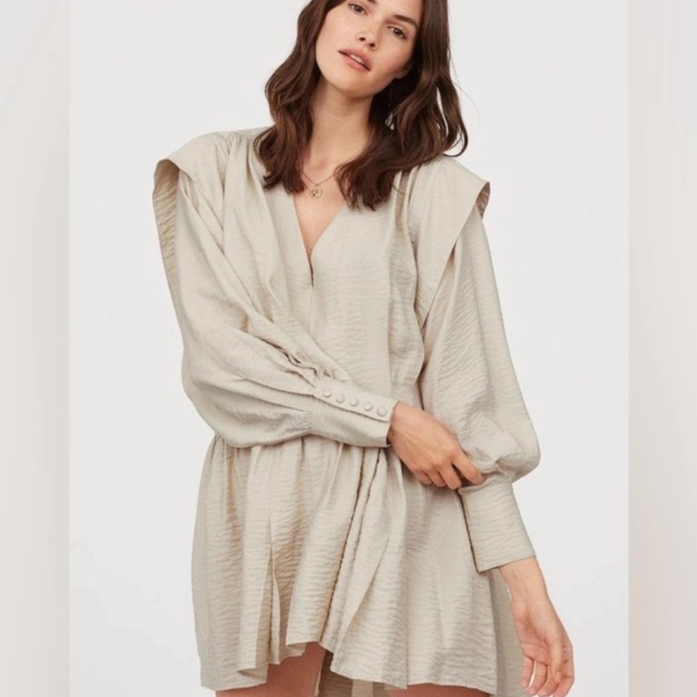 H&M Womens Textured Satin Oversized Hi-Lo Hem Mini Dress Size XS Blogger Fave